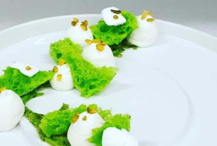 Mousse de lima y chocolate blanco